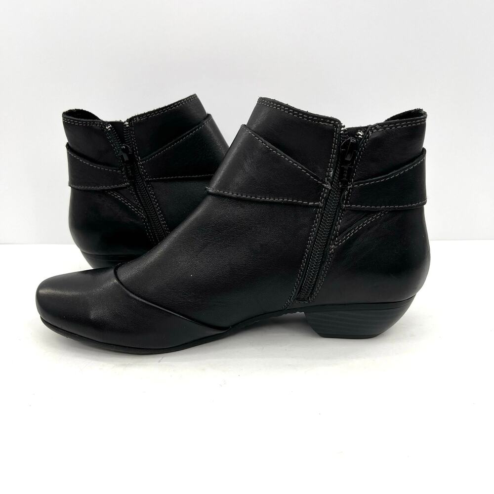 Taos Footwear Women's Addition Leather Side Zip Ankle Boots - Picture 5 of 8